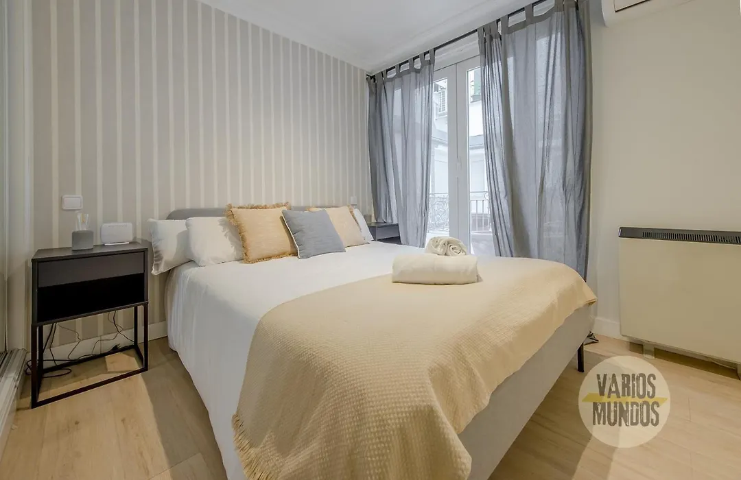 Nuevo Apt de 7pax en Calle Mayor 11 en la Puerta del Sol-1